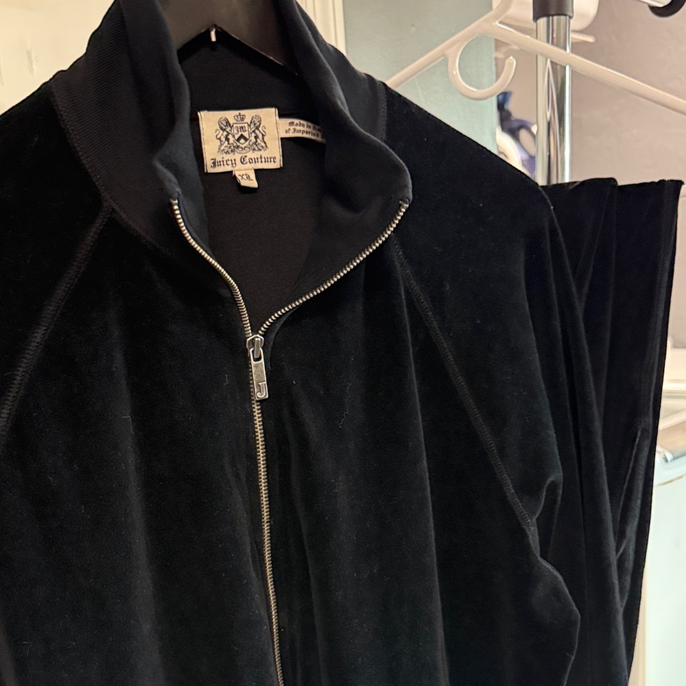 Juicy Couture Black Velour Zip-Up Jacket set